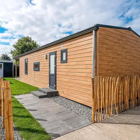 Chalet De Zonneschelp - *