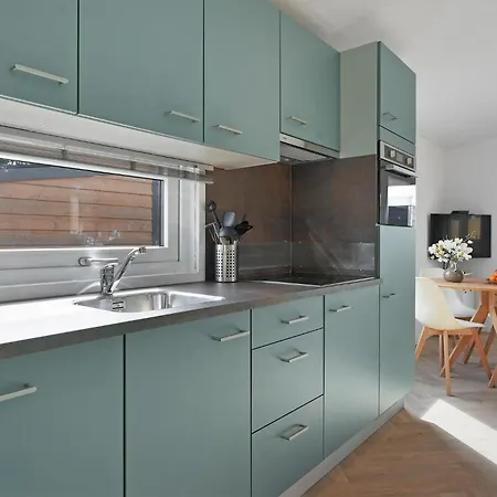 De Zonneschelp - Alpstuga *